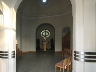 Kapelle neuer Niendorfer Friedhof, Innenraum