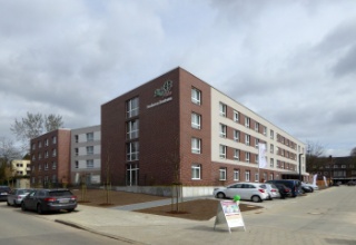 Das KerVita-Senioren-Zentrum in der Jütländer Allee. Das KerVita-Senioren-Zentrum in der Jütländer Allee.